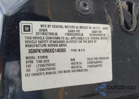 1999 Chevrolet Suburban 1500 Lt z USA, uszkodzony, nr VIN 3GNFK16R6XG146089